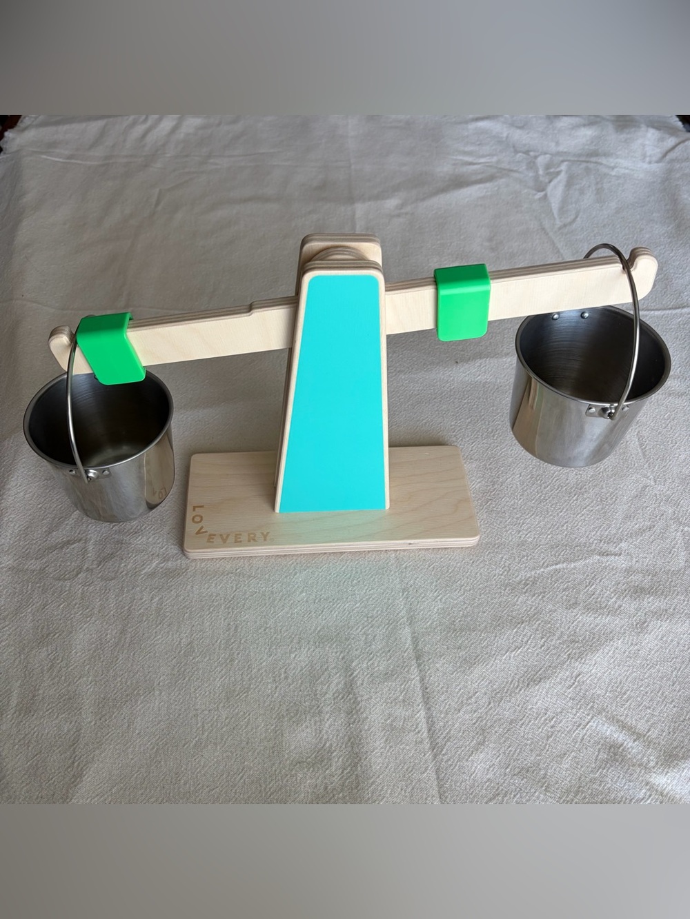 Lovevery Every Which weigh Scale and Pails